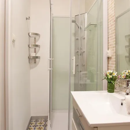 Apartment Centric Molino Theatre Bj2