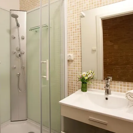 Apartment Centric Molino Theatre Bj2